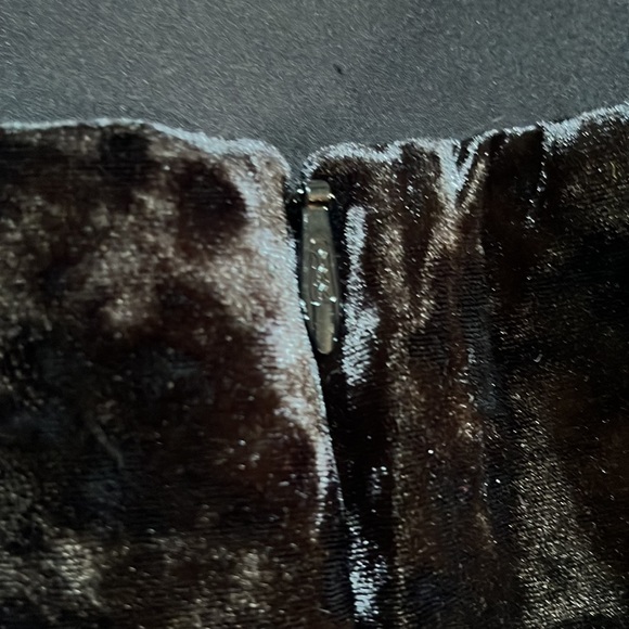 Hartly Black Halo Black/Wine Velvet Strapless Rumor Velvet Cocktail Dress - Picture 8 of 9